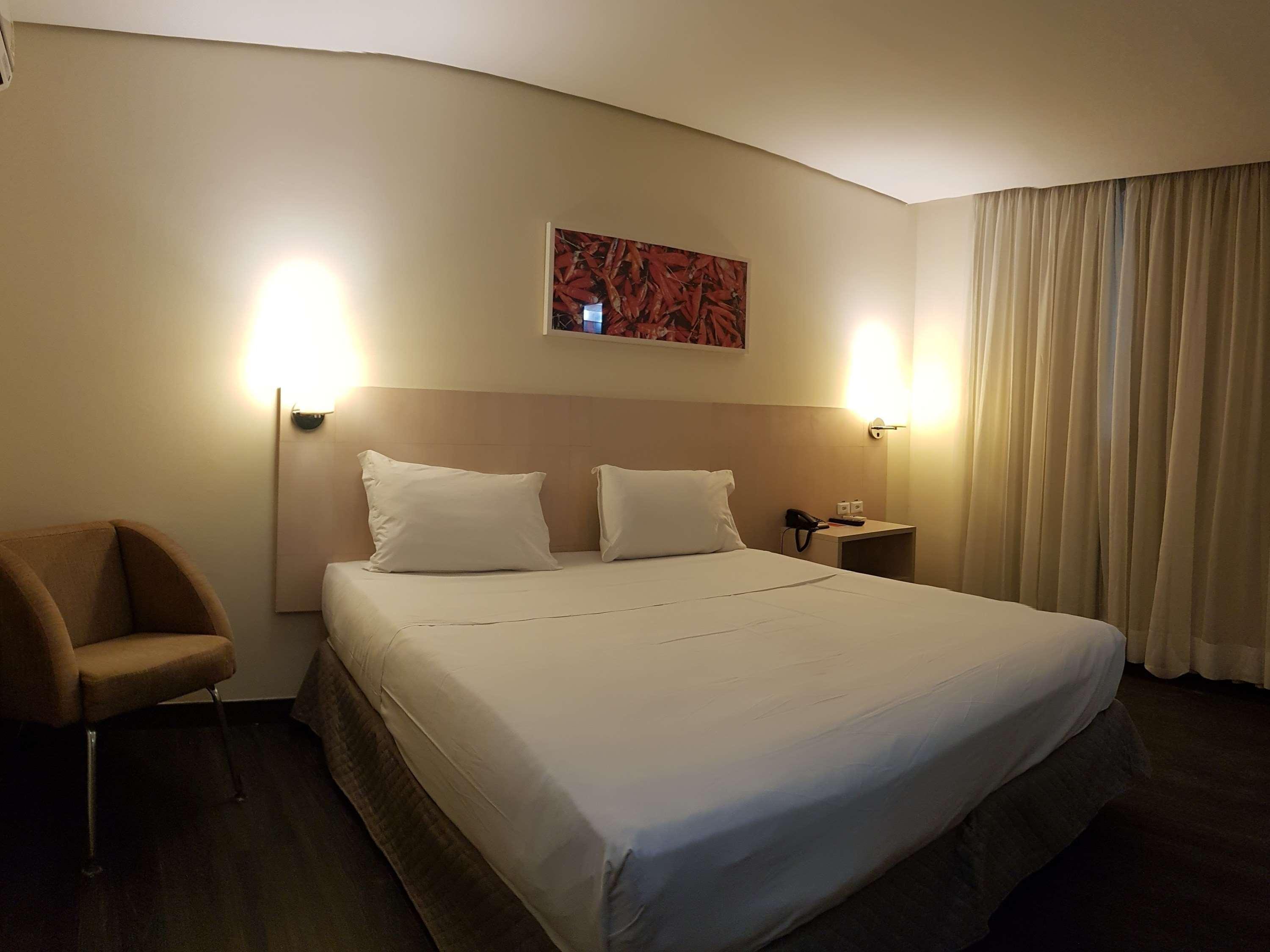 Ibis Styles Belem Batista Campos Hotell Exteriör bild